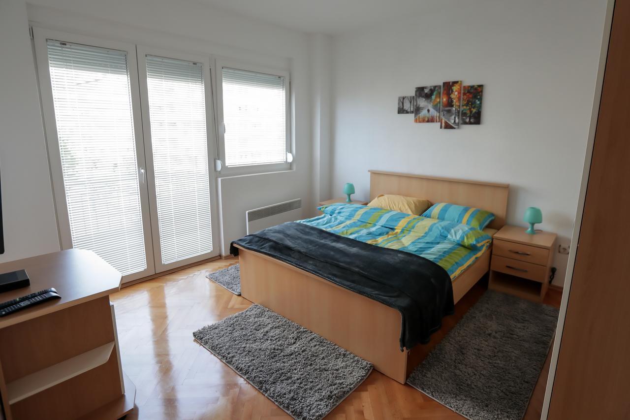 Day&Night Apartment Охрид Екстериор снимка