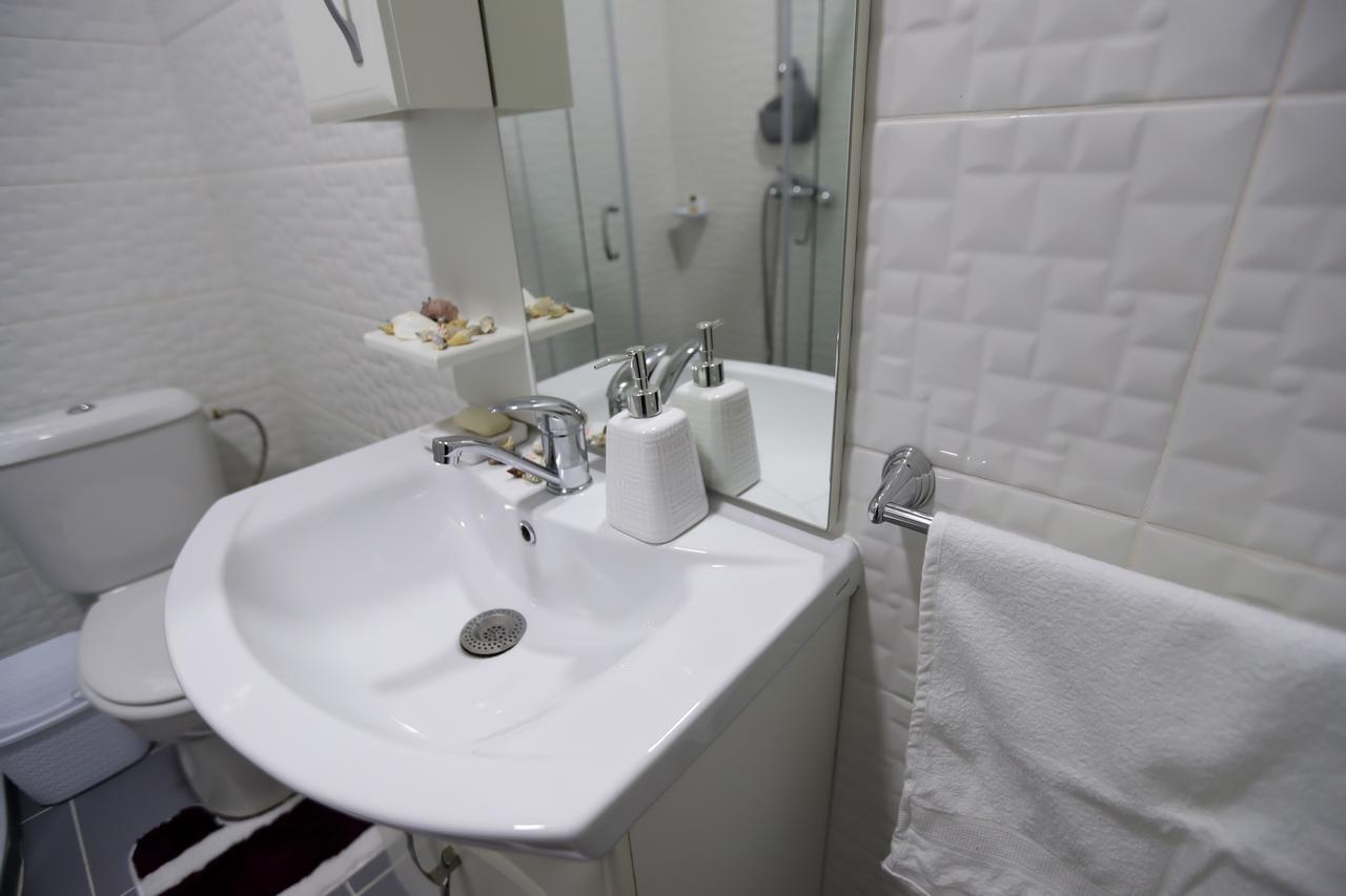 Day&Night Apartment Охрид Екстериор снимка